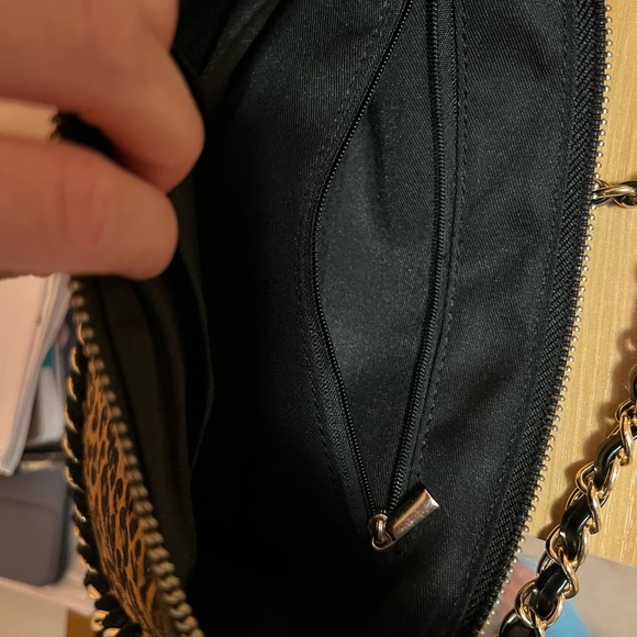 Leopard print purse - Picture 7 of 8